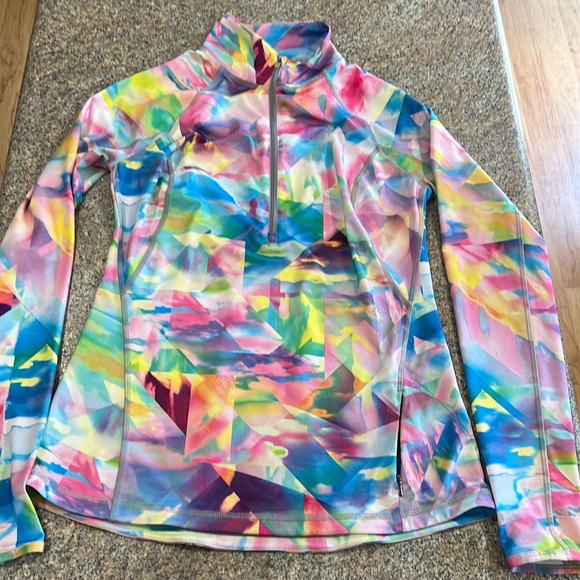 Lucy Tops - Lucy three-quarter zip pull over size medium